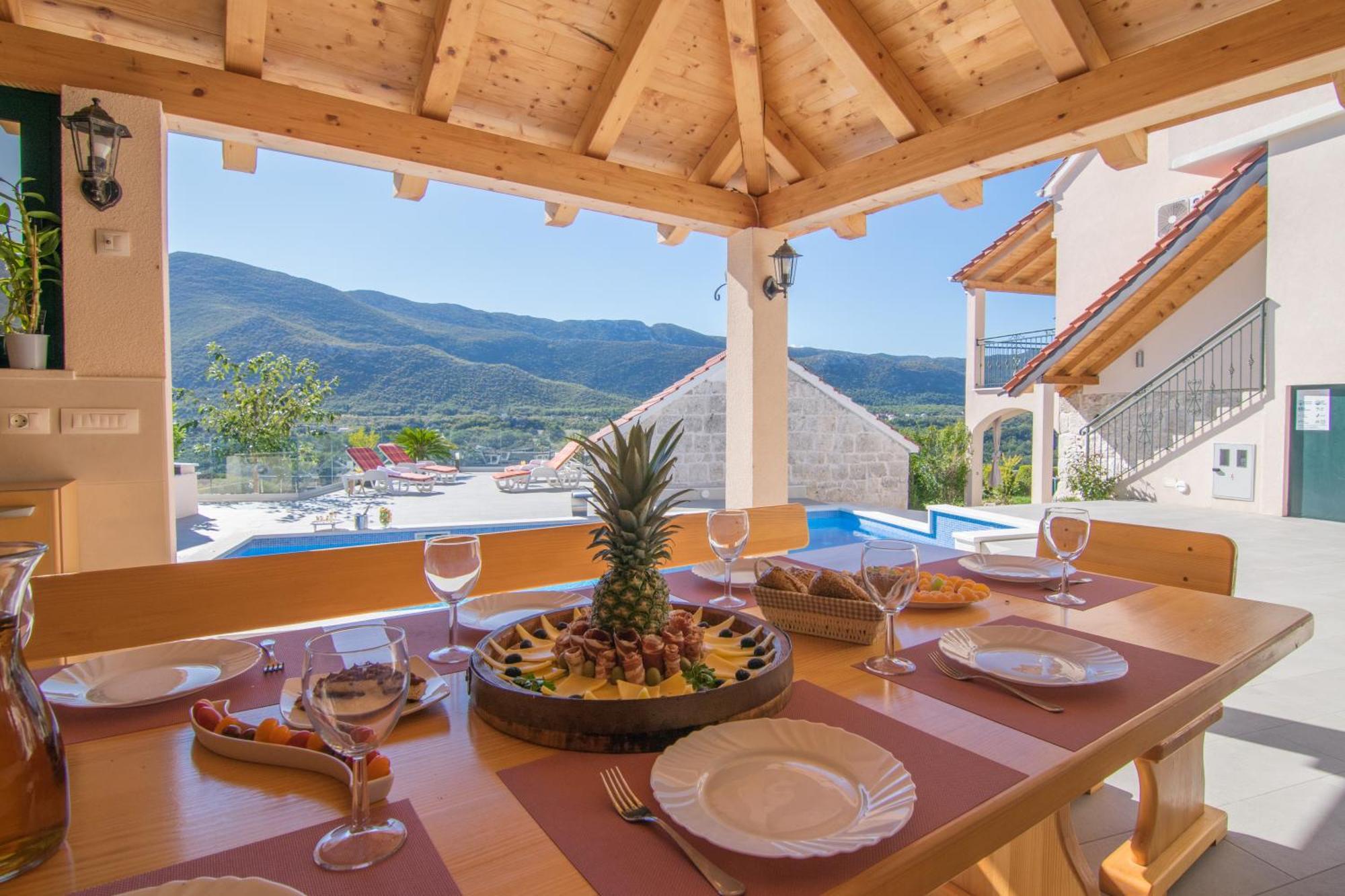 Villa Milena With Heated Pool And Jacuzzi Kostanje Luaran gambar
