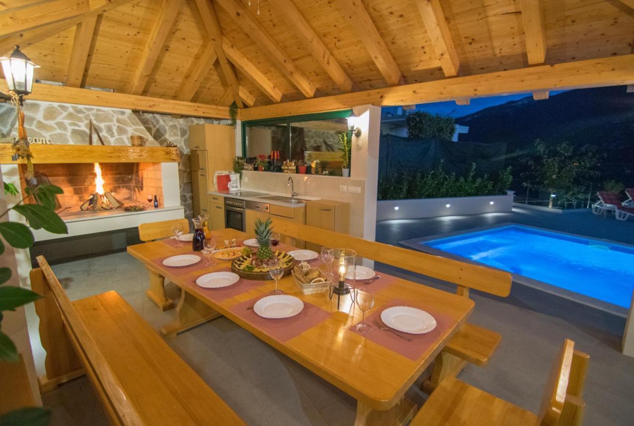 Villa Milena With Heated Pool And Jacuzzi Kostanje Luaran gambar