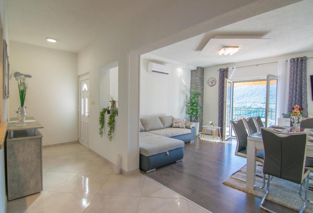 Villa Milena With Heated Pool And Jacuzzi Kostanje Luaran gambar